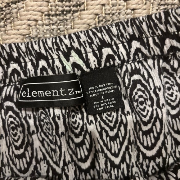 Elementz Black & White Y2K Boho Tiered Maxi Skirt – Size L – 100% Cotton - Picture 3 of 4